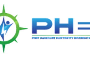 Rivers Community Barricade PHED Office Over Lack Of Electricity