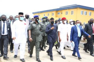 Buhari Commissions police barracks