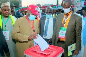 : Former Vice President of Nigeria, Atiku Abubakar casting his vote at the Convention of the Peoples Democratic Party at the Eagles Square, Abuja on Saturday, 30.10.2021.